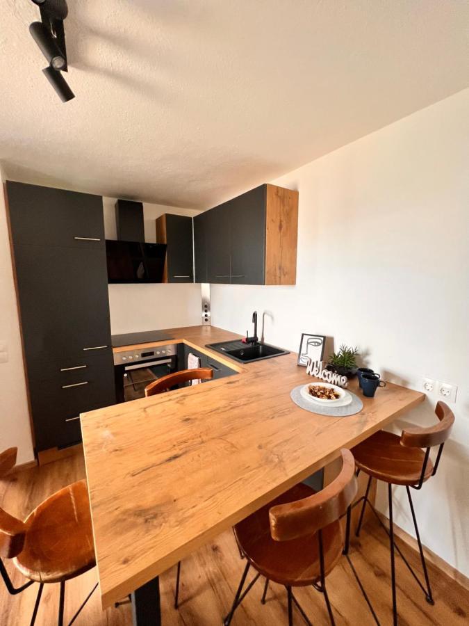Perfekte Lage! Ganze Wohnung Burgblick Residenz 格兰河畔圣法伊特 外观 照片
